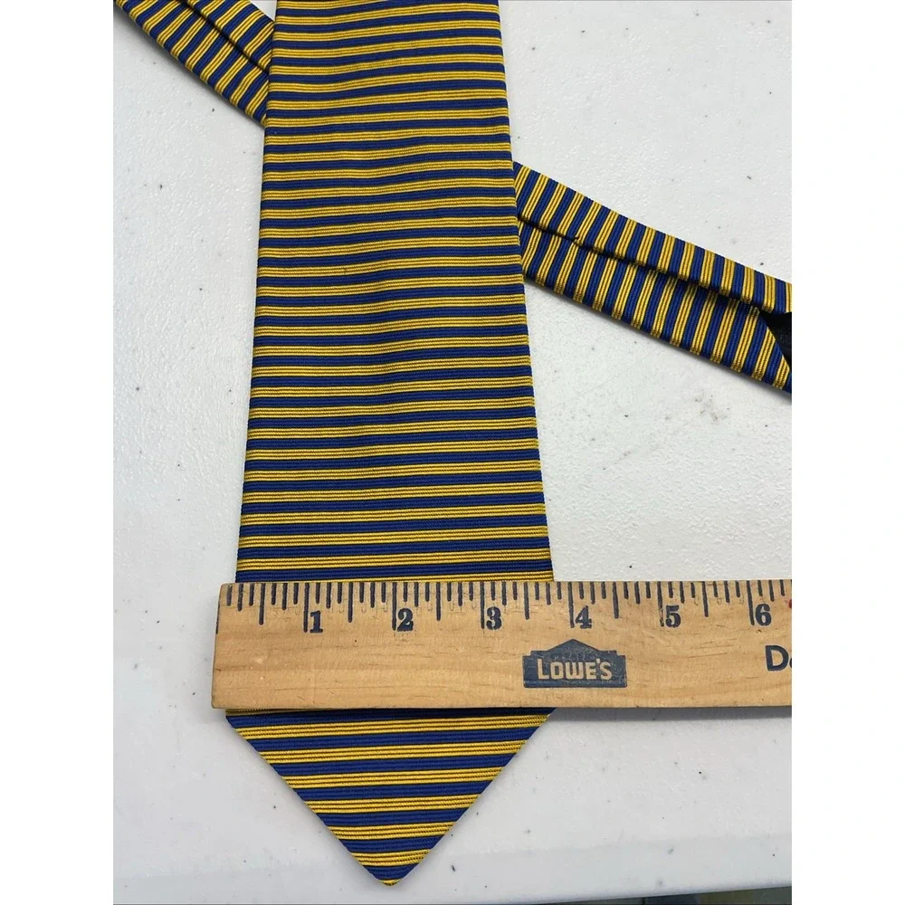 Vtg Brooks Brothers Makers Tie Mens Silk Handmade in USA Blue yellow Striped 56